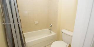 174 NE 32nd Ter Gallery 36