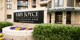 1401 Joyce on Pentagon Row Gallery 3