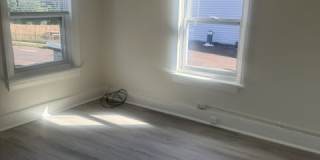305 North Franklin Street Gallery 25