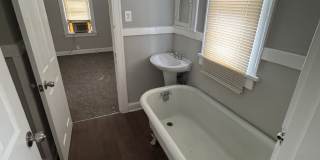 2422 East 70th Terrace Gallery 16