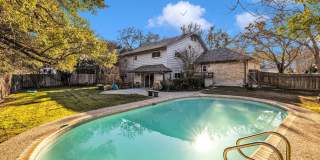 Beautiful home available in Castle Hills! Gallery 31