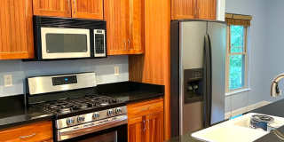 Wonderful bungalow in the 5 Points area. Close to Downtown Asheville! Working Solar for Electric! Gallery 8