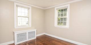 7 Hilltop Gallery 14