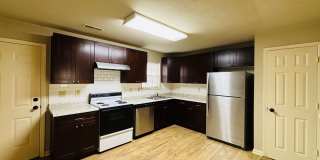 4 Bedroom 2.5 Bath Townhouse Gallery 5