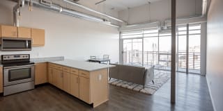 Baltimore Station Gallery 14