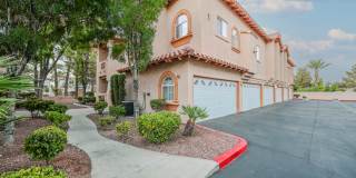 Gated Community townhome, with private garage Gallery 4