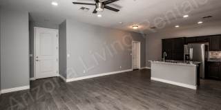 DON'T MISS THIS THREE BEDROOM TOWNHOUSE IN A PRIME LOCATION Gallery 10