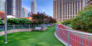 Grand Plaza Gallery 28