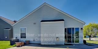 3648 Ashridge St Gallery 24