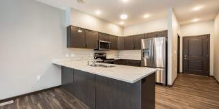 Spacious Townhome In The Kingston Neighborhood Gallery 9