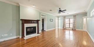 300 Oak Hollow Drive Gallery 22