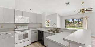 5809 Sun Pointe Circle, Boynton Beach  (Unincorporated) , FL 33437 - 3349 Gallery 1