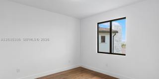 19701 NE 16th Pl Gallery 68