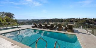 2391 Roscomare Gallery 22