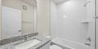 Modern 2BR/2.5BA Townhome in Ashburn Gallery 13