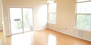 PRIME LOCATION!! 3 Beds, 2.5 Baths in Desirable Albemarle Square Community Gallery 10