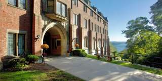 403 Chateau Rive Gallery 4