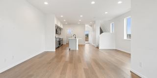 Luxury Townhome in Central Kitsap Luxury Townhome in Central Kitsap Gallery 16