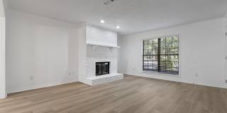 3356 Colonial Oaks Drive Gallery 2
