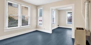 4 Bedroom, 1 Bathroom Home in the York Neighborhood for Rent! Gallery 14