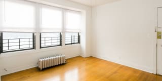 5457-5459 S. Blackstone Avenue Gallery 13