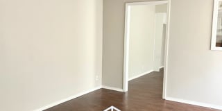 913 Royal Ln Gallery 7