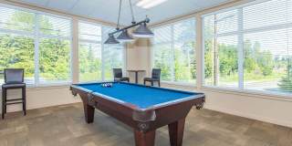 Urban Center Apartments Gallery 72