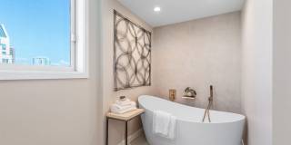 10550 Wilshire Blvd unit: 1204 Gallery 19