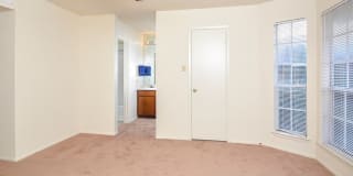 Oak Springs Gallery 21