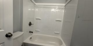 107 N Sanford St Gallery 15