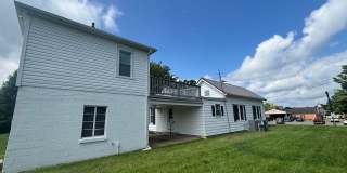 Your perfect 4-bed / 2-beth home in Elizabethton awaits! $2400 Gallery 4