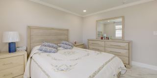 305 N Pompano Beach Boulevard unit: 1007 Gallery 19