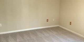 404 Creekway Drive Gallery 3