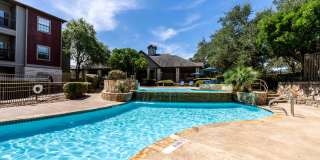 Vistas of Vance Jackson Apartments Gallery 1