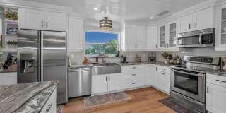 110 CARLYLE CIRCLE Gallery 14