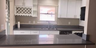 Glendale Hills traditional with fabulous views Gallery 10