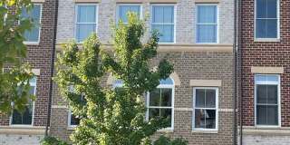 44711 PLYMPTON Square Gallery 1