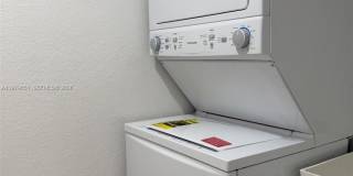 601 S Federal Hwy Gallery 25