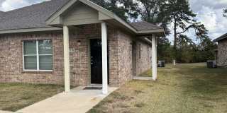 717 Renfro Dr Unit B Gallery 1