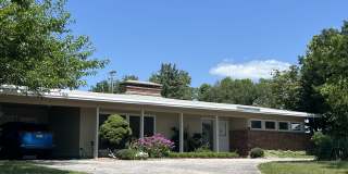 2205 Country Club Dr Gallery 1