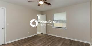 1541 Kingfisher Lane North Gallery 9