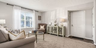 Lake Club at Polaris Gallery 4