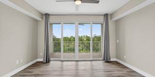 2 Bedroom 1.5 Bath Townhome Gallery 25