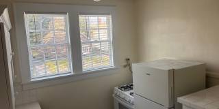 Colonial Court Gallery 21