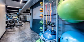 Lock Vista Gallery 27