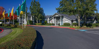 Eight Towncenter Gallery 22