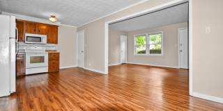 Three Bedroom with Basement! Gallery 6