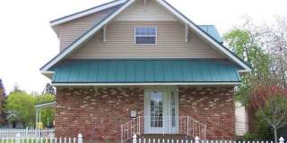 717 W. Walton Gallery 1