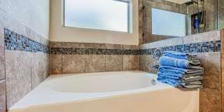 Westside area for Short or Long Term Rental (Completely Furnished) Beautiful 3 bed/2.5 baths plus Office space Gallery 18