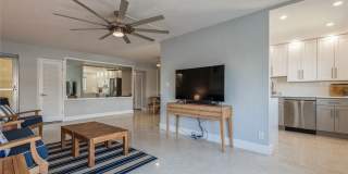 561 Bayshore Drive Gallery 15